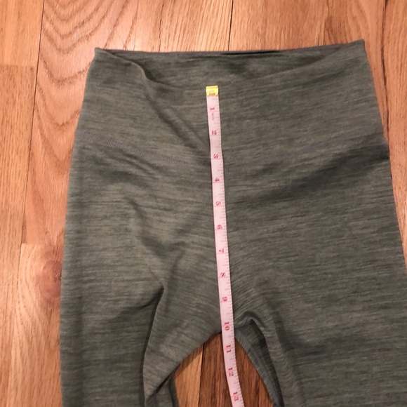 Light green workout leggings - Picture 6 of 6